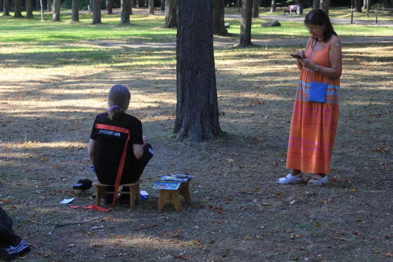 2025-08-19_malathon-chemnitz_13_yvonne-gobeli_auslands-ddr-buergerin_schweizerin_2845, watercolour, 17 × 24 cm (Kirsten Kötter)